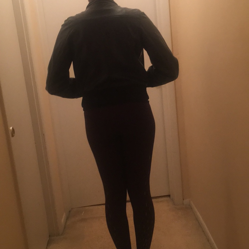 Leather jacket - Picture 6 of 7